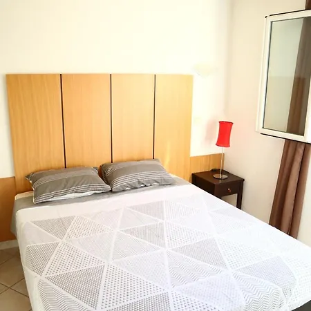 Les Suites De Robinson Aparthotel *